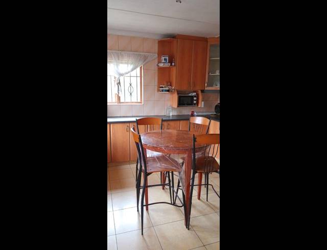 4 BEDROOM FREEHOLD FOR SALE IN BELLAIR